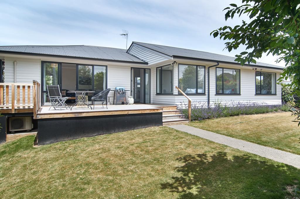 Brookside Villa - Christchurch Holiday Homes 외부 사진